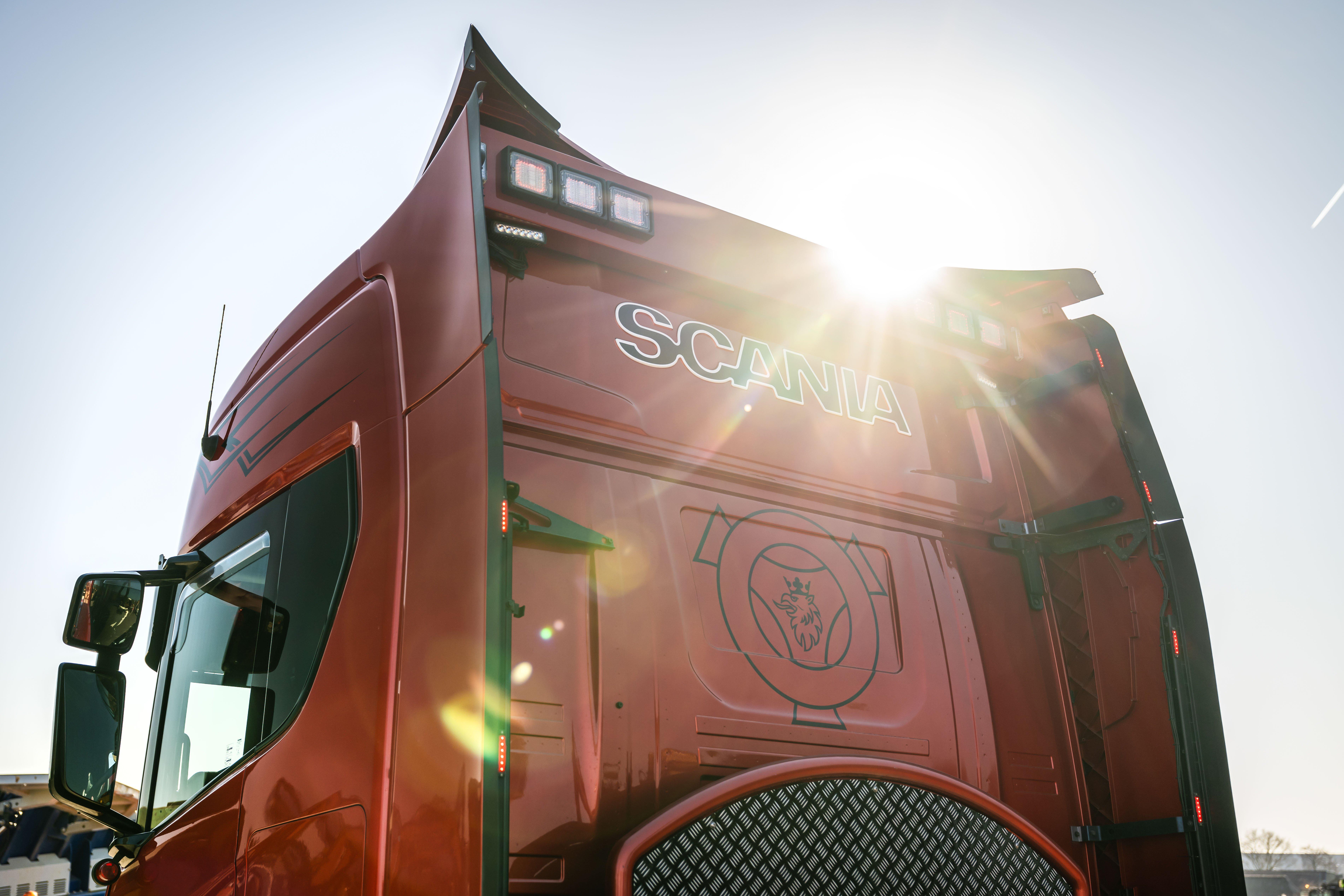 SCANIA_10